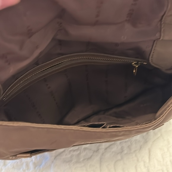 Marc Jacobs crossbody purse - Picture 6 of 7